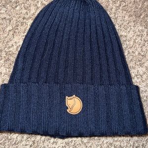 Fjallraven Byron Hat barely worn